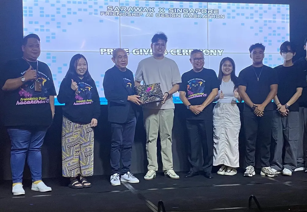 7-sep-2025-Hackathon teams forge friendship, create AI-driven solutions-cover.webp